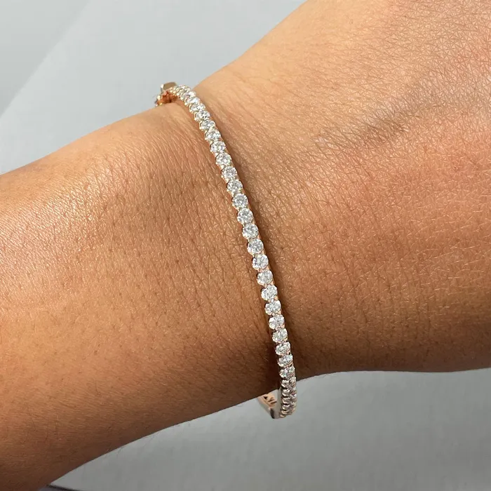 Beauvince Earrings Forever Diamond Bangle 160 ct Diamonds in Rose Gold