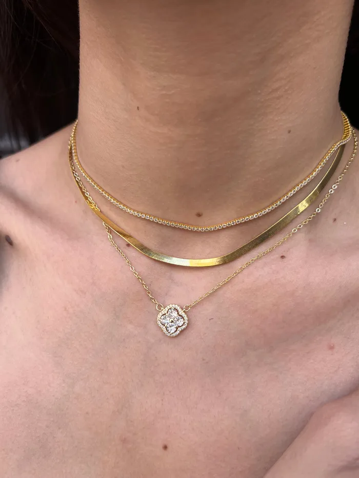 Clover pave necklace pau jewelry Necklaces
