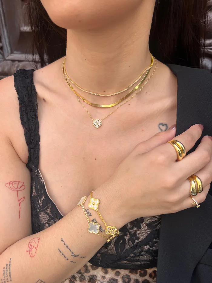 Clover pave necklace pau jewelry Necklaces
