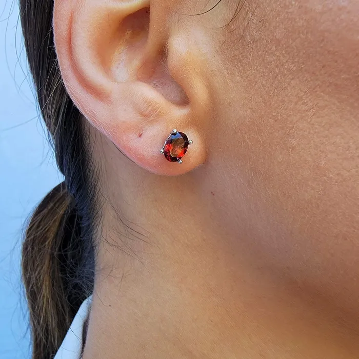 Uniquelan Jewelry Earrings Authentic Oval Garnet Heart Earrings